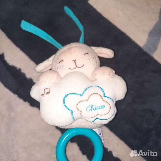 Игрушки подвески Chicco, fisher price