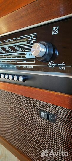 Радиола Ригонда 102