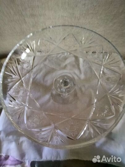 Ваза хрустальная на ножке, СССР