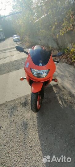 Kawasaki zx9r