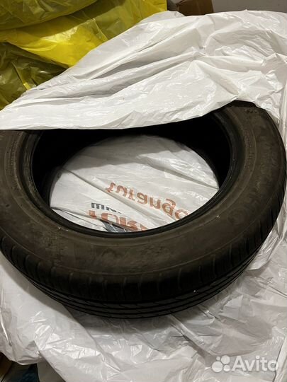 Kumho Radial 857 215/55 R17 W