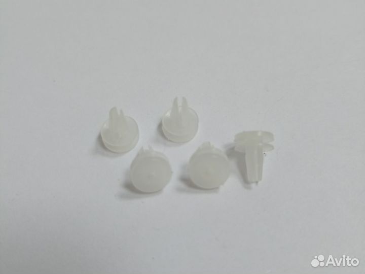 Заклепки для vin Ниссан Nissan