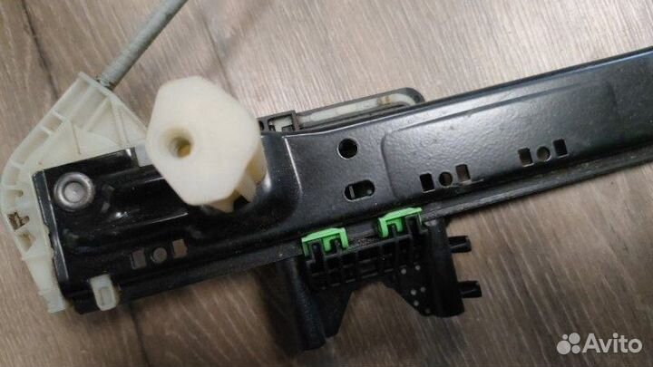 Стеклоподъемник передний правый Land Rover Range