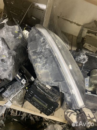 Правая Фара Мерседес Спринтер Mercedes Sprinter