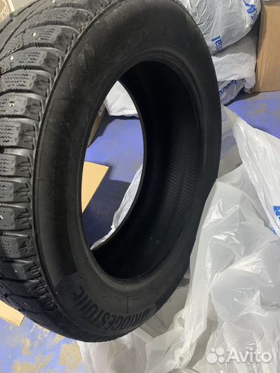Bridgestone Ice Cruiser 7000S 205/55 R16
