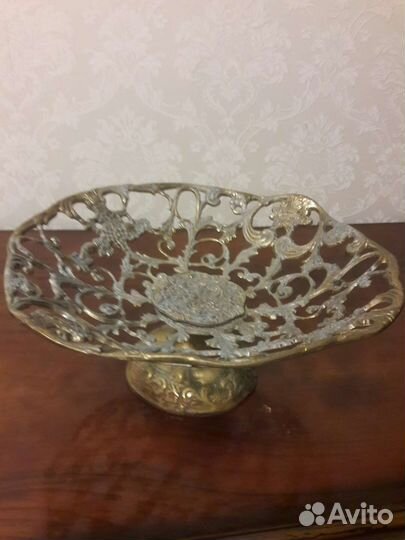 Ваза из бронзы. Винтаж