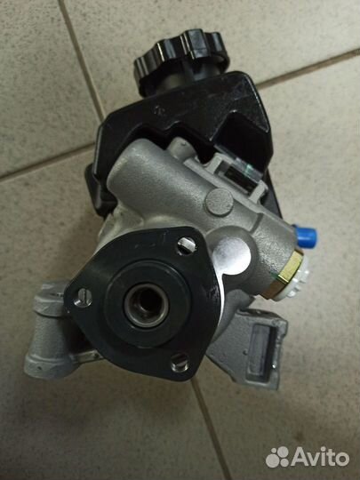 Насос гур Mercedes Sprinter 00-06