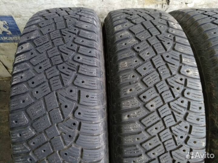 Continental IceContact 2 225/75 R16 108T