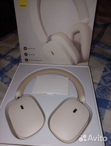 Беспроводные наушники baseus