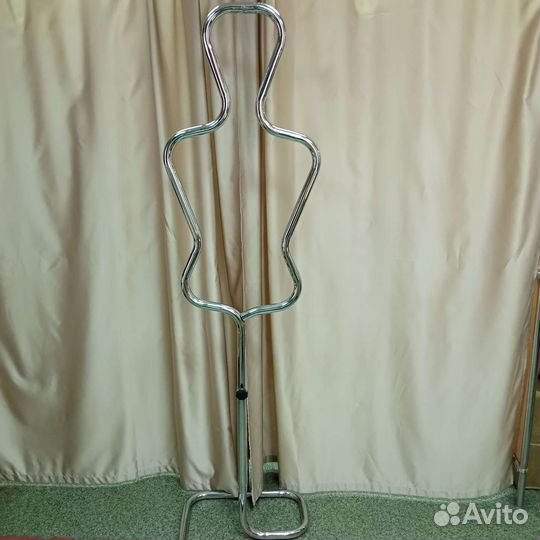 Держатель для украшений и одежды