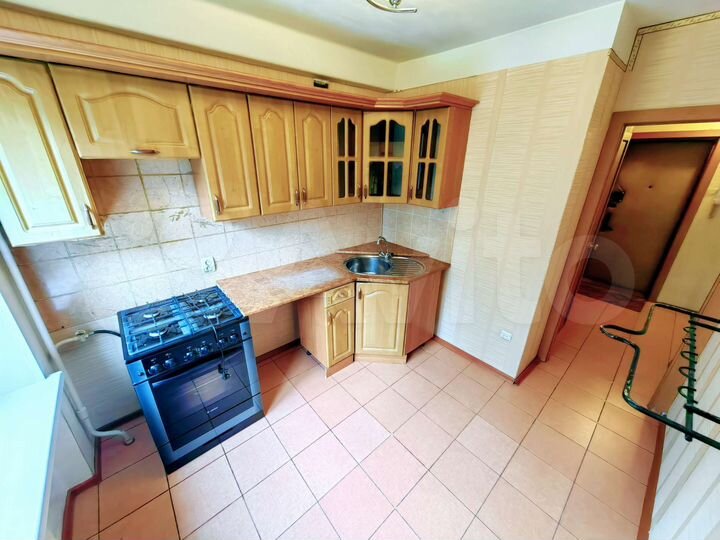 2-к. квартира, 46 м², 3/9 эт.