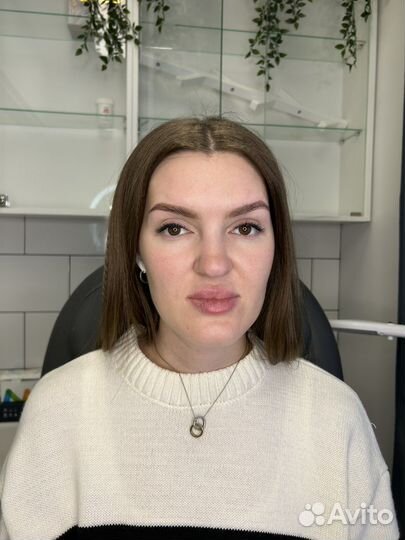 Коррекция бровей