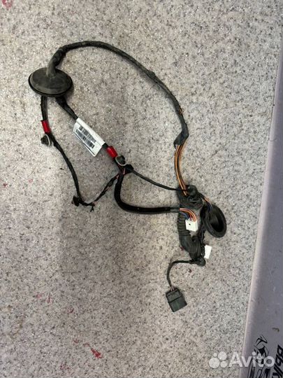 Проводка двери задняя правая Kia Sorento 2 XM 2.4