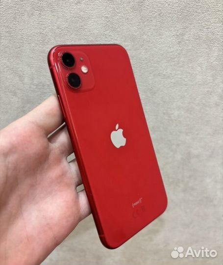 iPhone 11, 64 ГБ