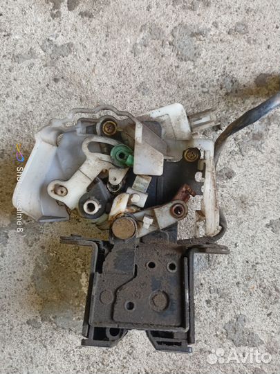 Замок багажника мазда 6 GG