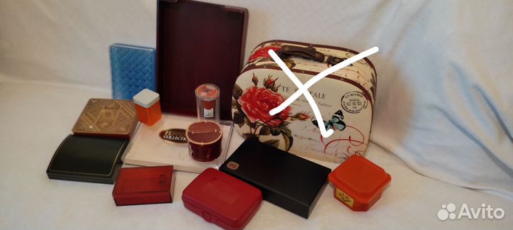 Коробки разные бу