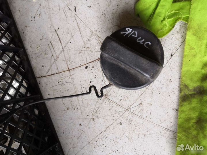 Крышка горловины бензобака Toyota yaris