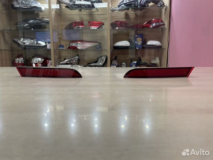 Катафот / отражатель правый Поло6 20-22