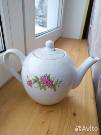 Остатки Сервизов чайных, кружки, бокалы, фужеры