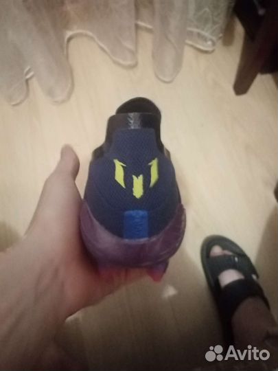 Футбольные бутсы adidas 44 размер