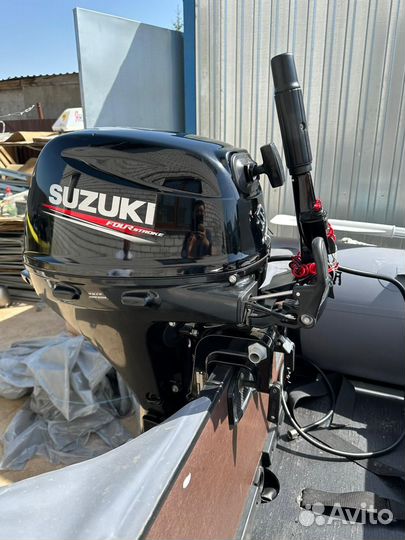 Моторная лодка Гладиатор D370AL