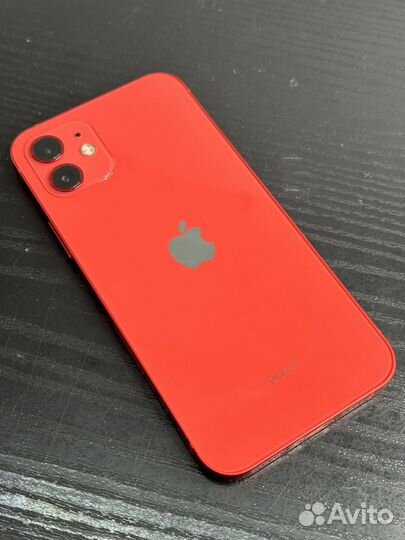 iPhone 12 красный 256