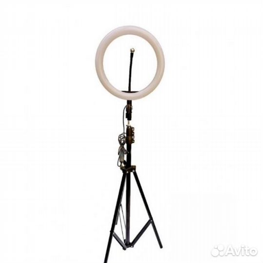 Кольцевая светодиодная лампа