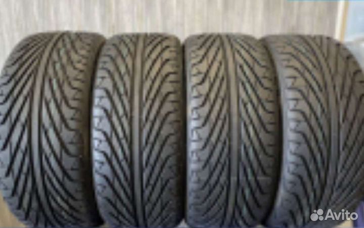 Triangle TR968 225/40 R18