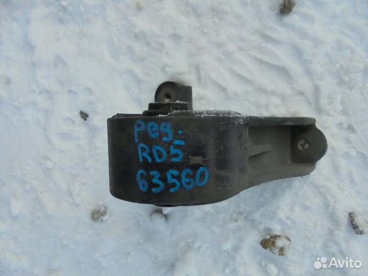 Крепление редуктора Honda Cr-V RD5 K20A 2003/4