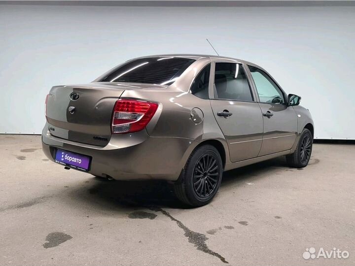 LADA Granta 1.6 МТ, 2017, 119 408 км