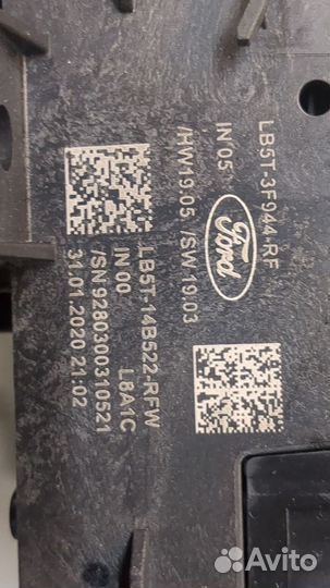 Переключатель поворотов и дворников Ford Escape