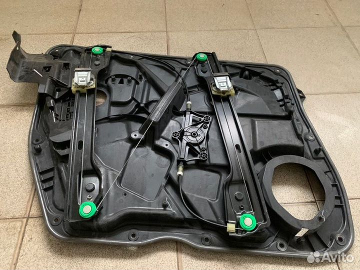 Стеклоподъемник передний правый Mercedes-Benz Ml