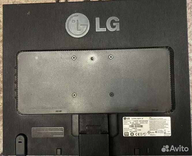 Монитор LG flatron e 1942