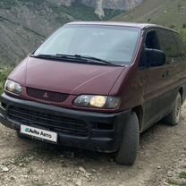 Mitsubishi Space Gear 2.0 MT, 1998, 200 000 км, с пробегом, цена 600 000 руб.