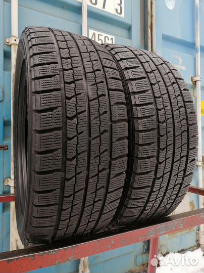 Goodyear Ice Navi Zea II 215/55 R17 94Q