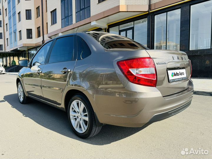 LADA Granta 1.6 МТ, 2022, 52 000 км