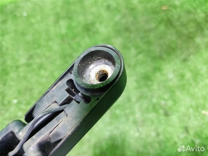 Поводок стеклоочистителя задний Daihatsu Terios 2