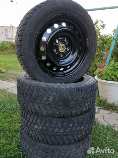 Kumho I'Zen Wis KW19 205/55 R16 K
