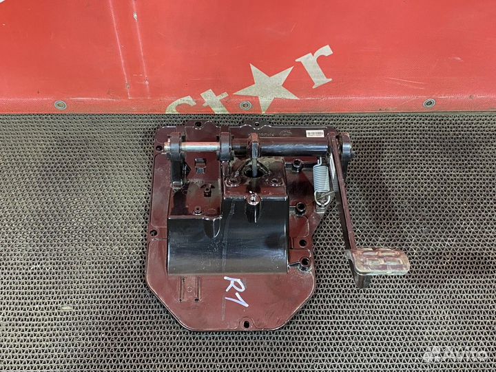 Блок педалей Renault T