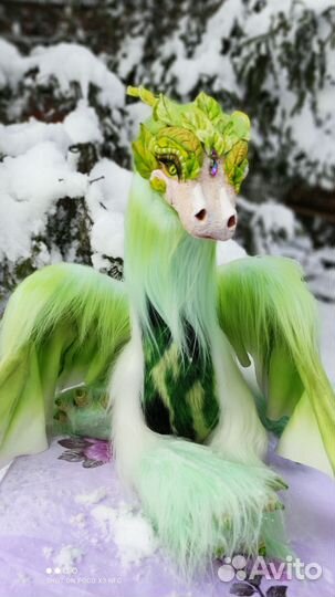 Реалистичная игрушка Дракон