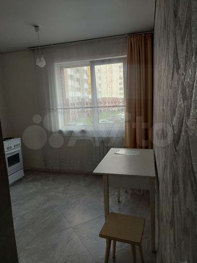 2-к. квартира, 52 м², 2/17 эт.