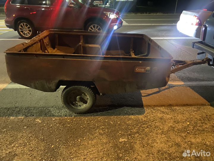 Прицеп легковой