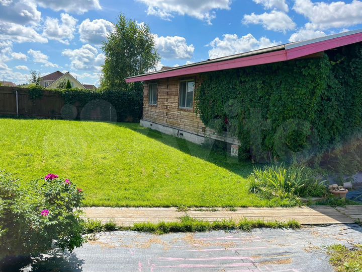 Дом 94 м² на участке 9 сот.