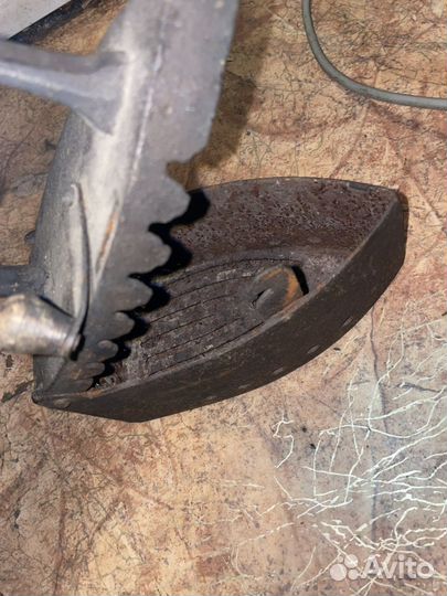 Утюг старинный угольный