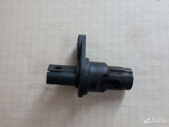 Датчик распредвала BMW 750 N63B44A