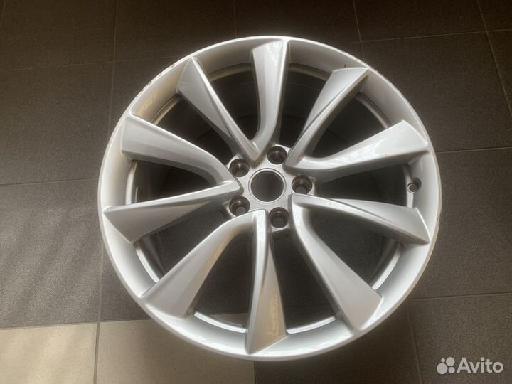 Диск колеса R19 Tesla Model 3