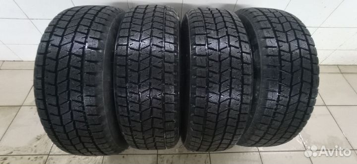 Sailun Ice Blazer Arctic SUV 215/60 R17 100T