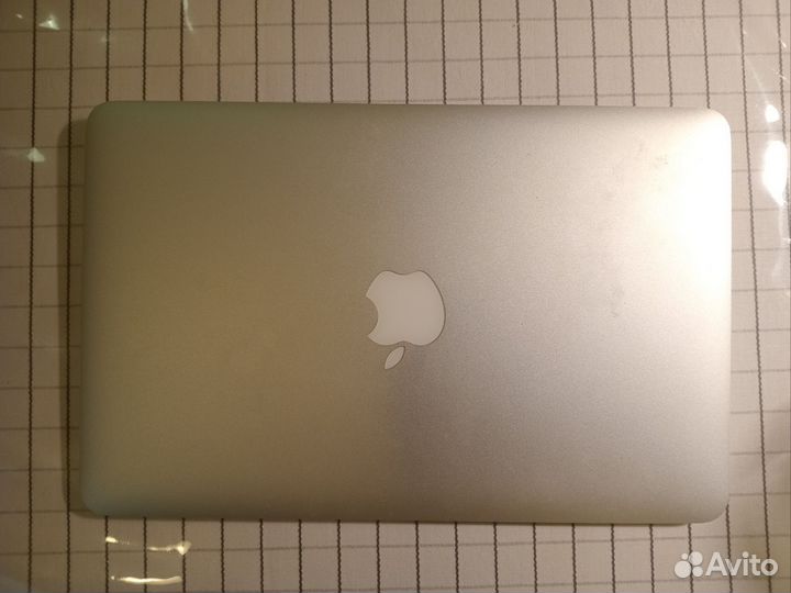 Macbook air 11 2011
