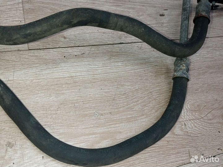 Теплообменник с шлангами АКПП m54 на BMW X5 Е53