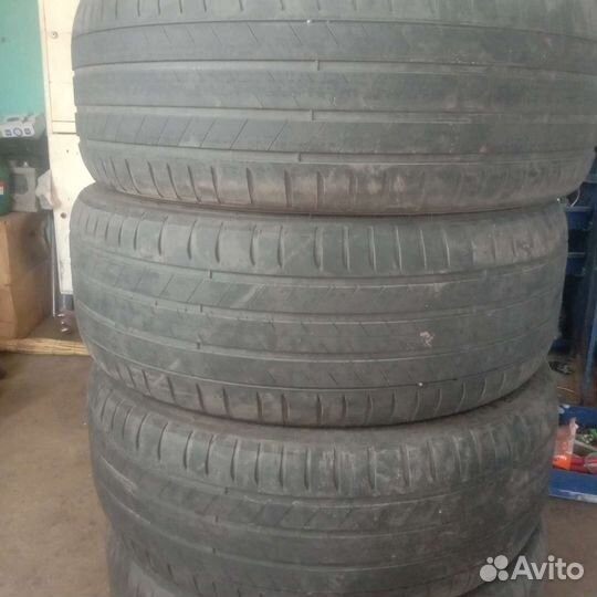 Michelin Latitude Sport 3 235/55 R19 101Y